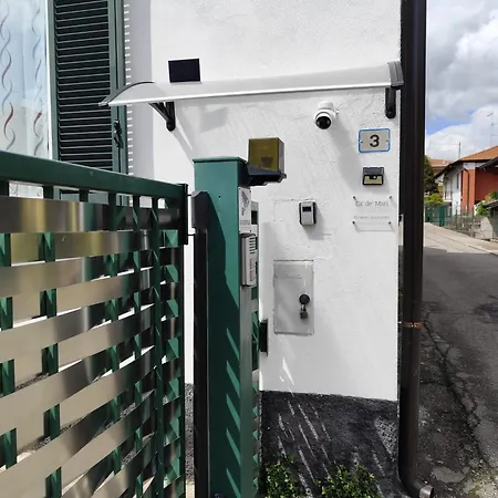 شقة Ca' De' Mari At - Switzerland Uggiate